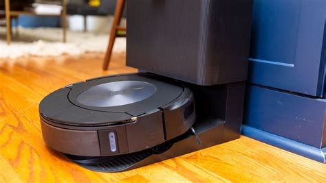 brookstone roomba